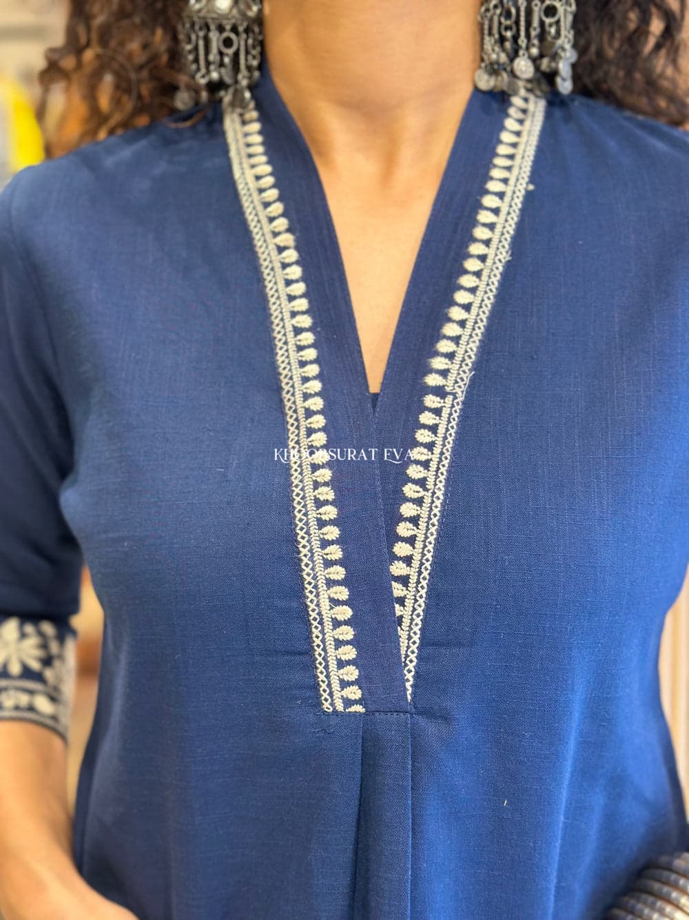 Navy Blue Hand Embroidered Cotton Kurta Set With Both Sides Pockets